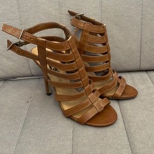 NEVER WORN rue 21 gladiator brown heel sandals size 7/8M